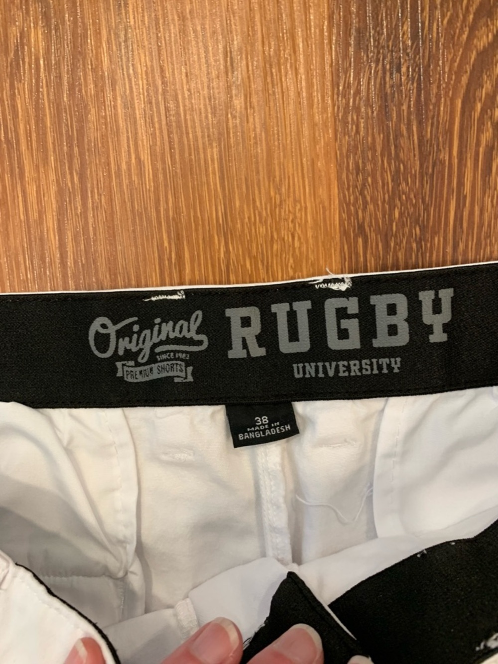 Rugby University Men’s White Shorts Size 38 EUC Summer Spring Preppy - Picture 3 of 11